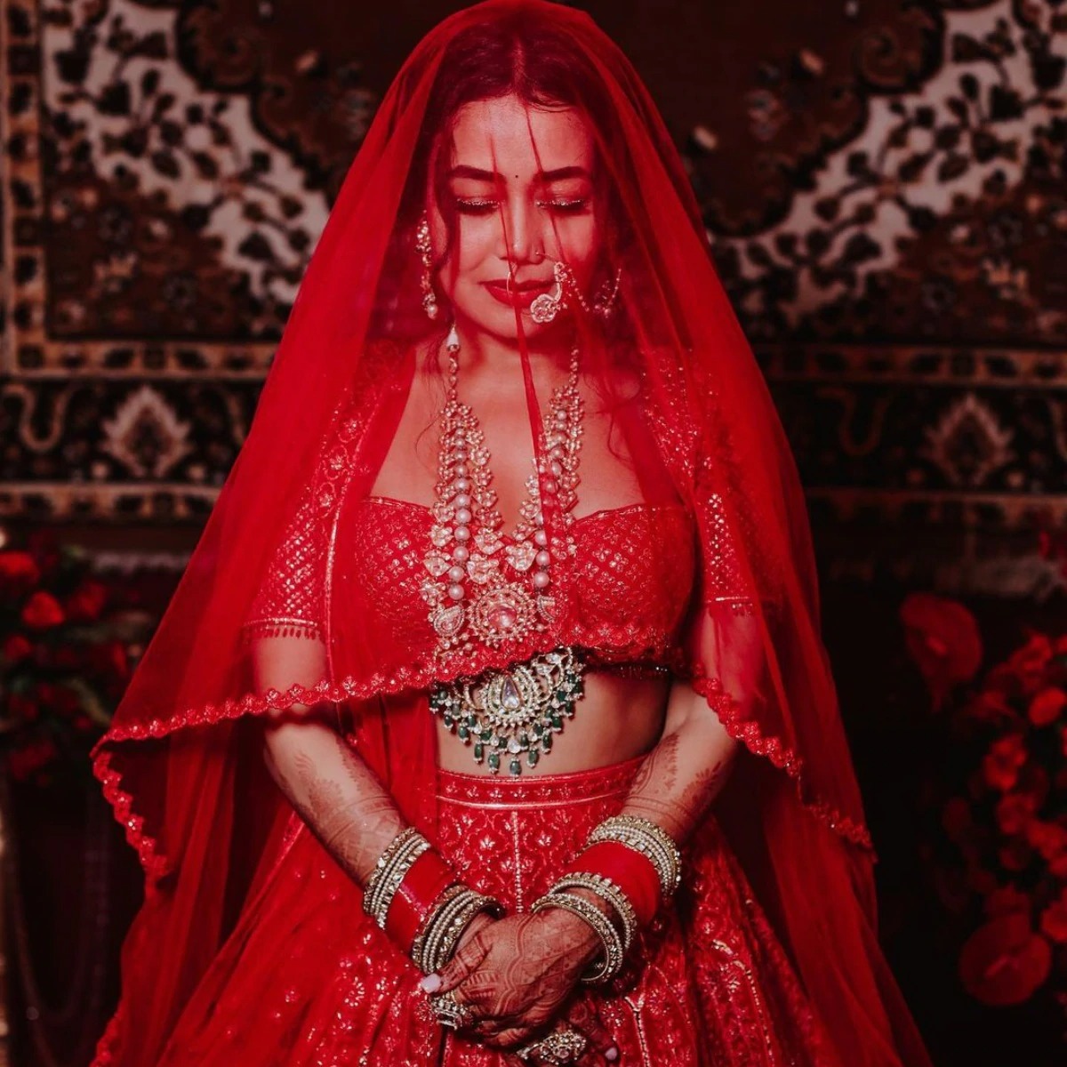 सिंदूर भरने से मंगलसूत्र पहनाने तक, नेहा की शादी की अनसीन तस्वीरें वायरल